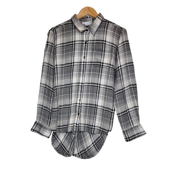 Keren Hart‎ Black Long Sleeve Flannel Button Up Size Medium - Picture 1 of 9